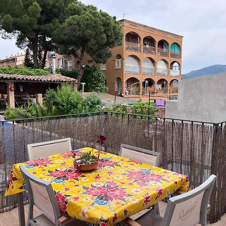 Alojamiento Con Encanto En Planta Superior Ideal Para Trabajo Y Escapadas Familiares En Montserrat Esparraguera Екстер'єр фото
