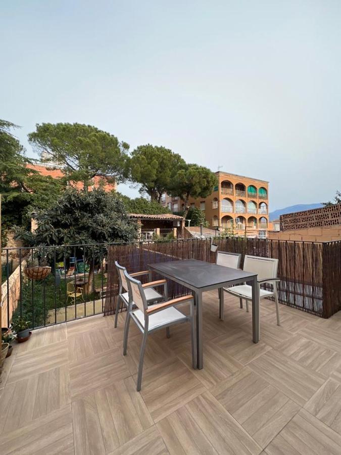 Alojamiento Con Encanto En Planta Superior Ideal Para Trabajo Y Escapadas Familiares En Montserrat Esparraguera Екстер'єр фото