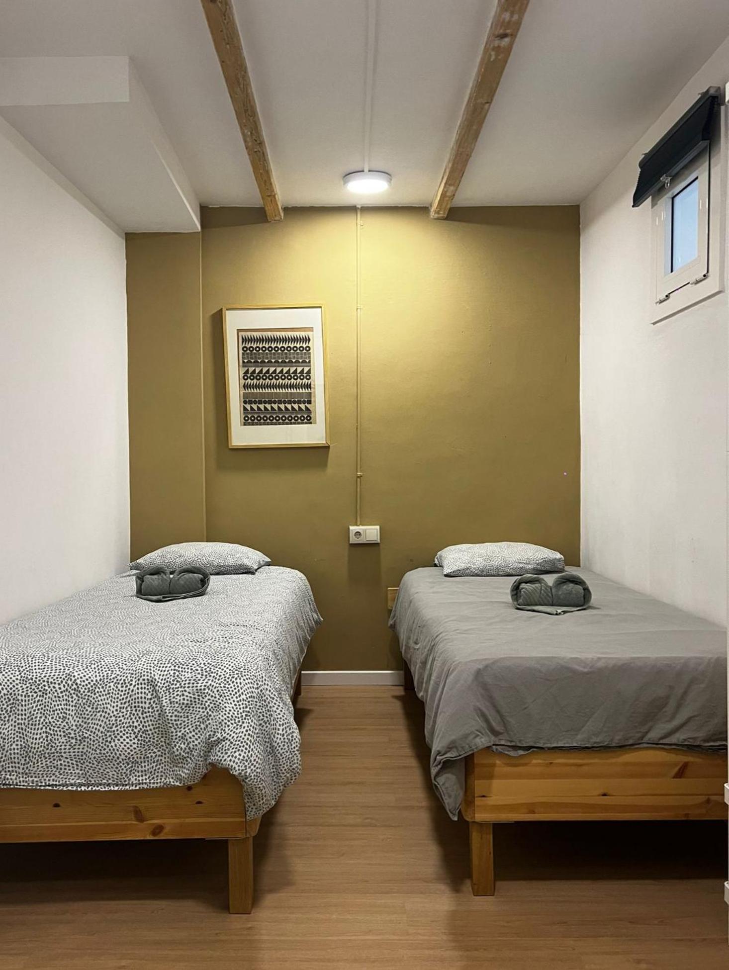 Alojamiento Con Encanto En Planta Superior Ideal Para Trabajo Y Escapadas Familiares En Montserrat Esparraguera Екстер'єр фото
