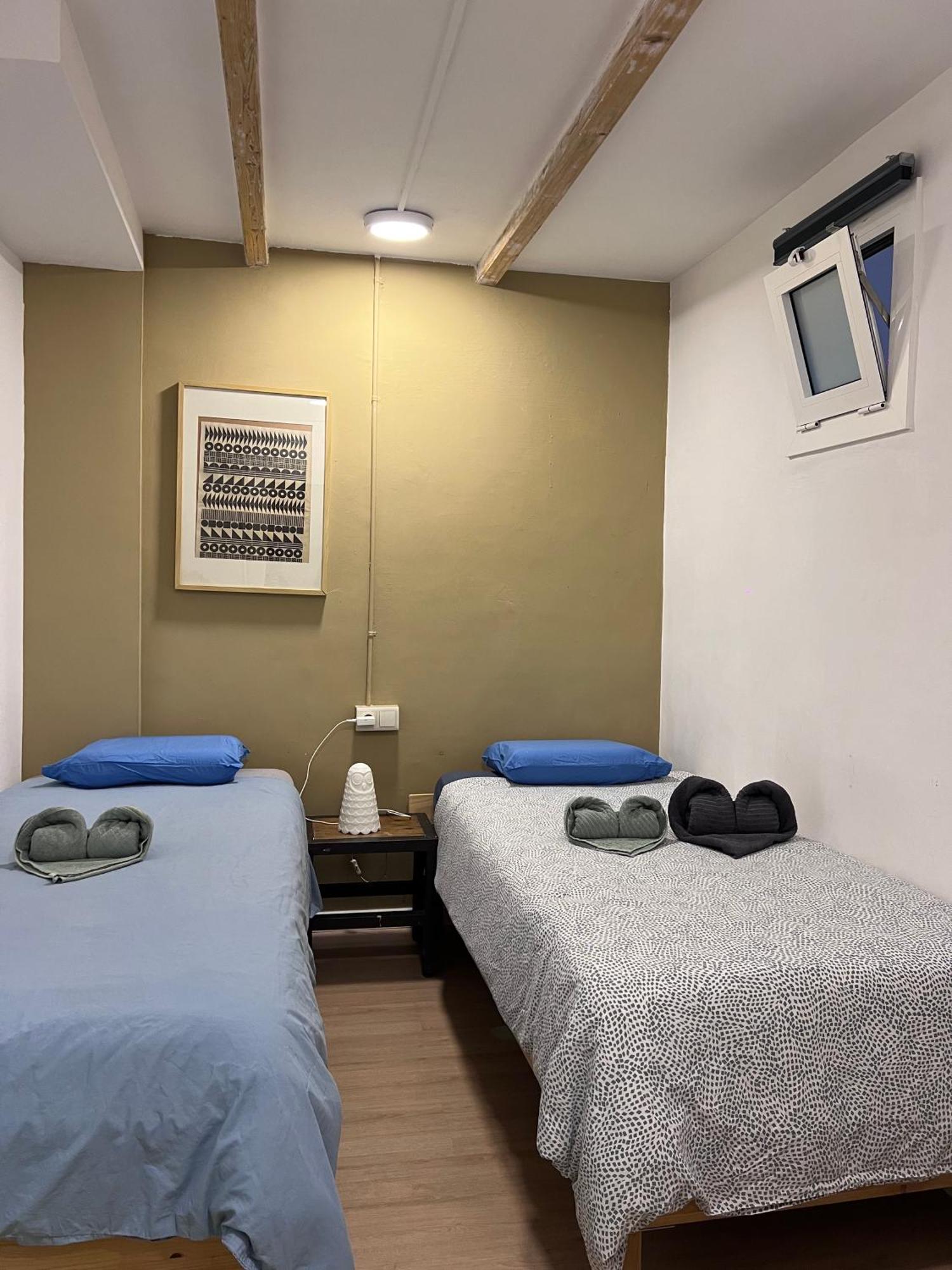 Alojamiento Con Encanto En Planta Superior Ideal Para Trabajo Y Escapadas Familiares En Montserrat Esparraguera Екстер'єр фото